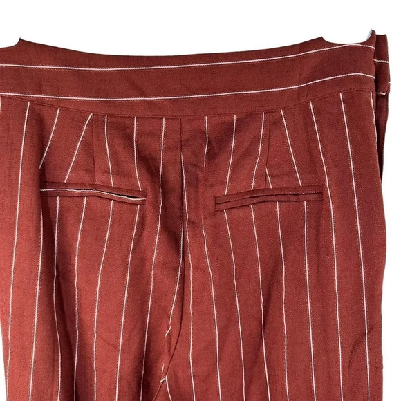 JOA Russet Pinstriped‎ Wide Leg Cropped Pants size Small Button Detail Business - Picture 6 of 8